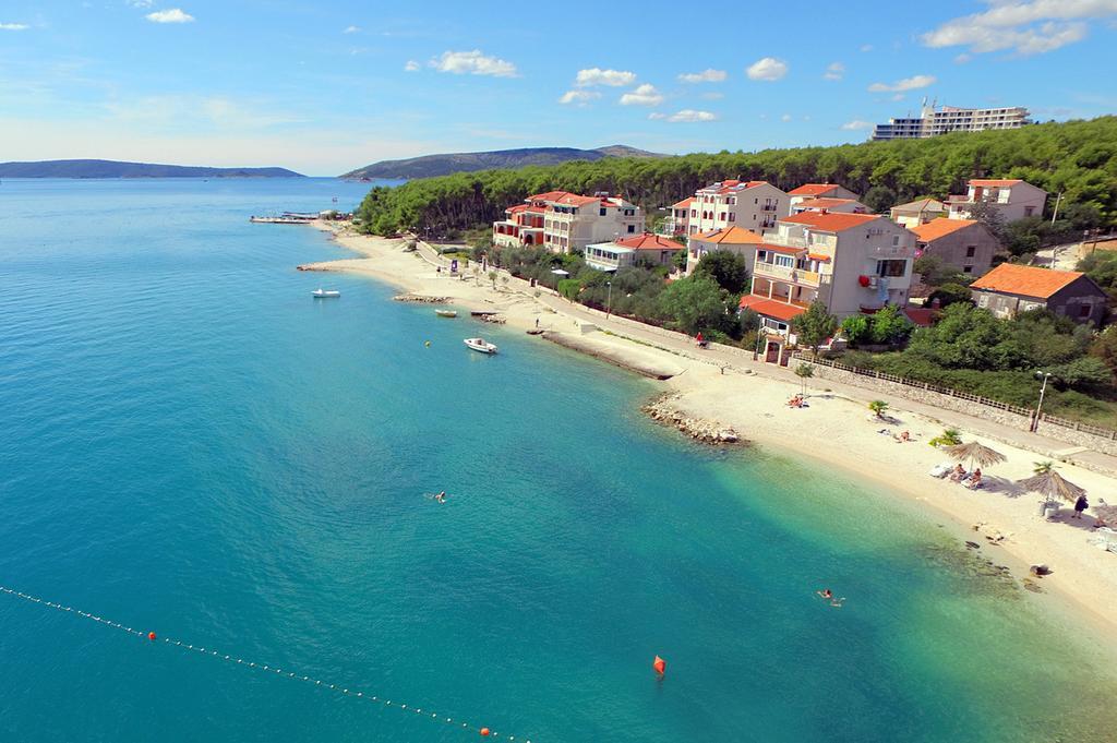 Villa Calypso Trogir Buitenkant foto